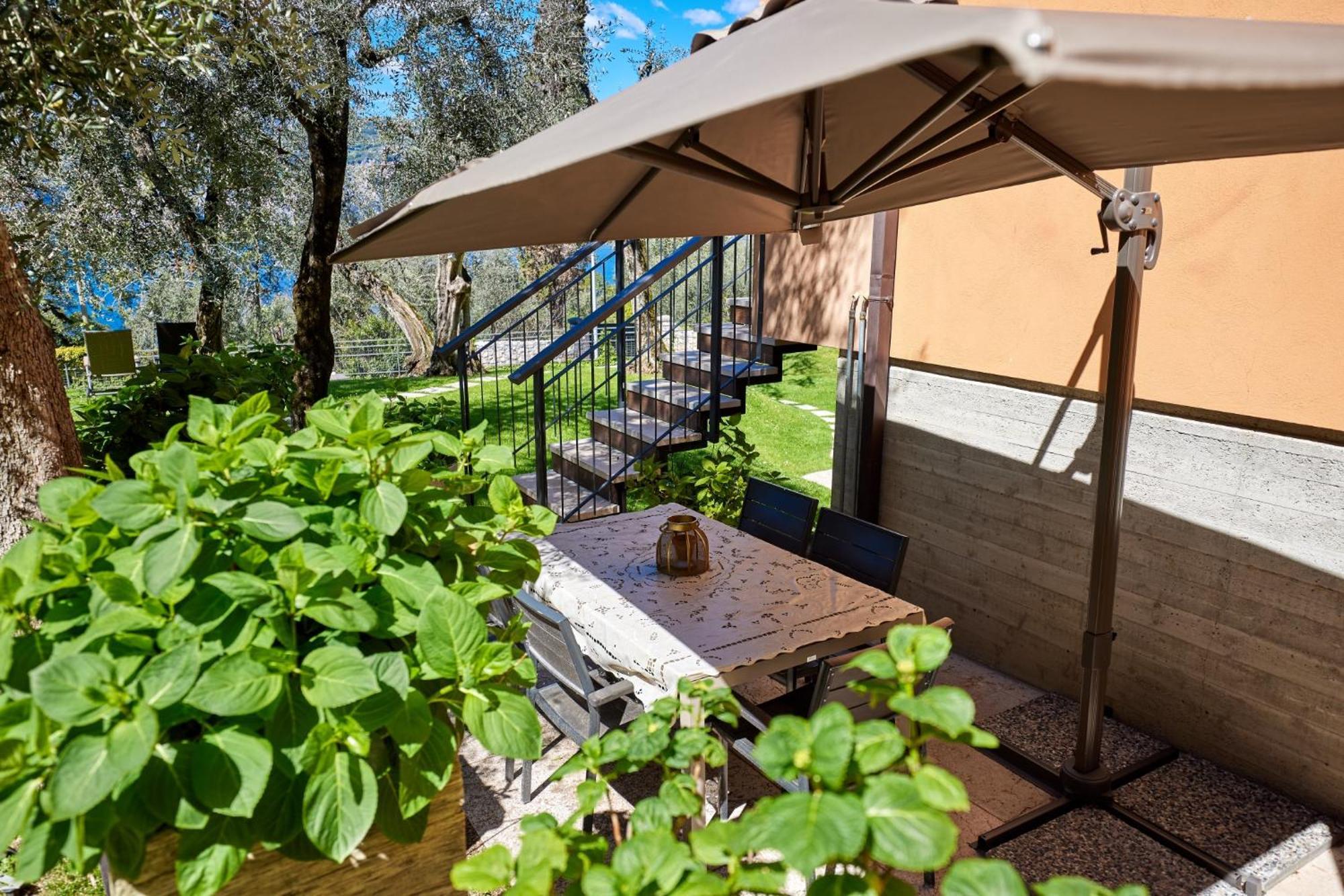 Callalillyjardin Malcesine Exterior photo