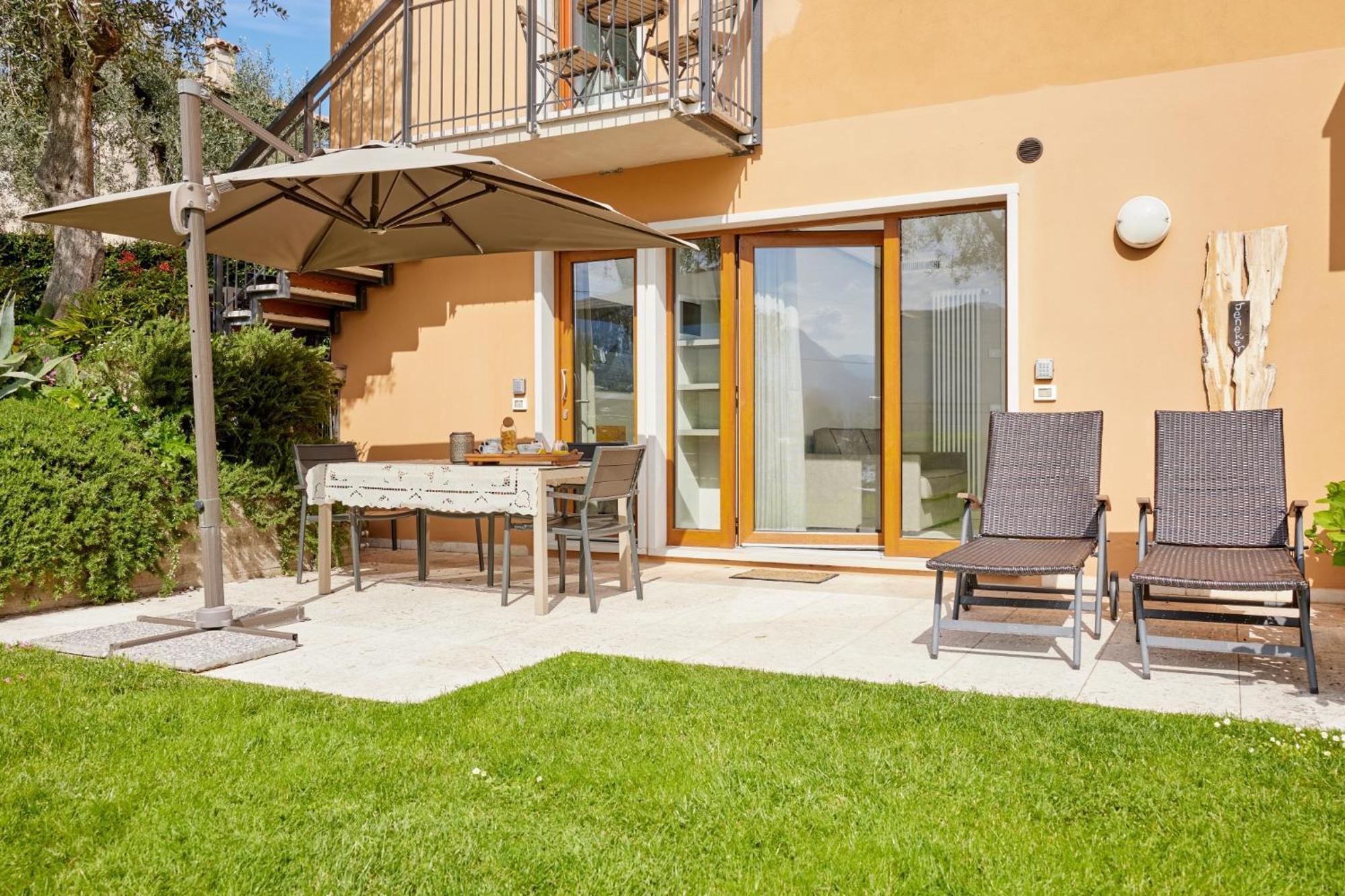 Callalillyjardin Malcesine Exterior photo